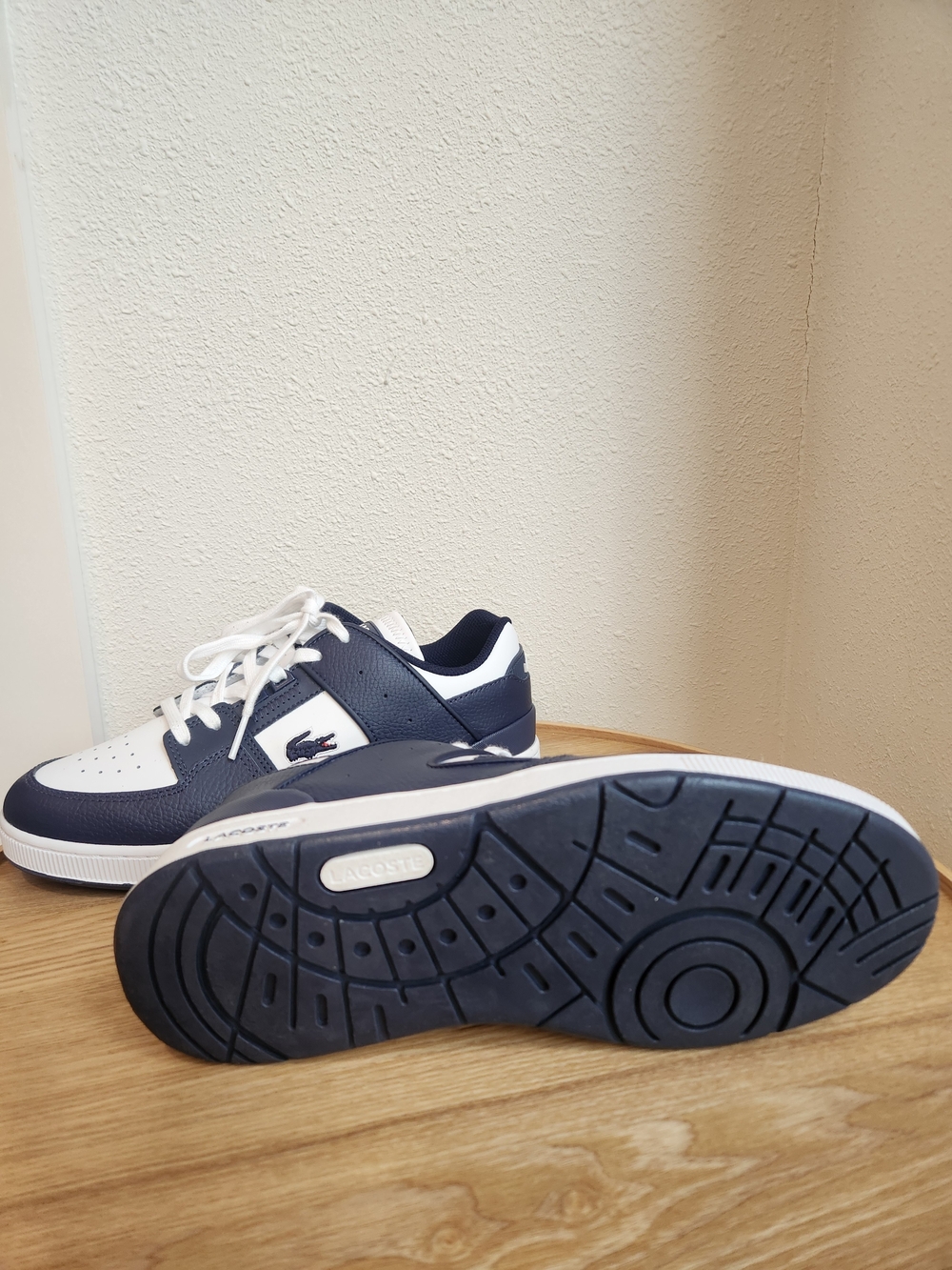 Lacoste Court Cage Navy & White Low-Top Leather Sneakers - Picture 9 of 9